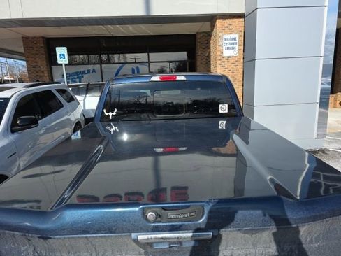 Used 2017 Ford F150 Lariat w/ Equipment Group 502A Luxury image 17