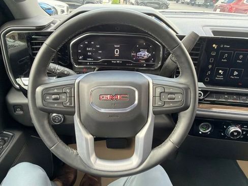 Used 2024 GMC Sierra 1500 Elevation AWD/4WD image 25