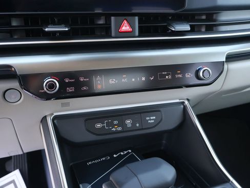 New 2026 Kia Carnival SX FWD image 29