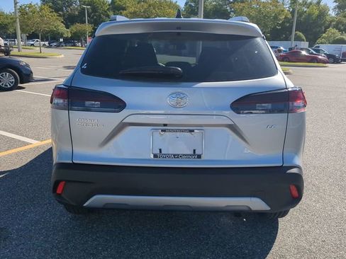 New 2026 Toyota Corolla Cross LE FWD image 5