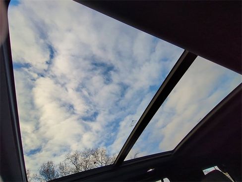 Certified 2021 Chevrolet Tahoe RST w/ Luxury Package image 19