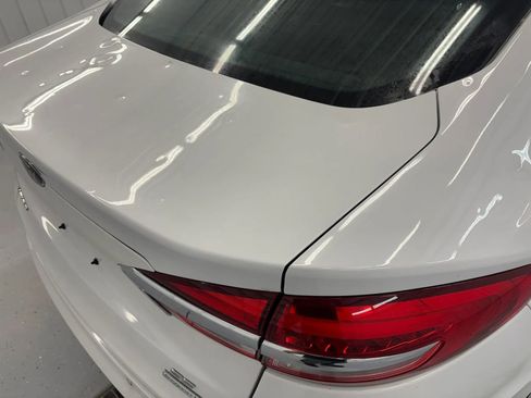 Used 2020 Ford Fusion SE FWD image 25