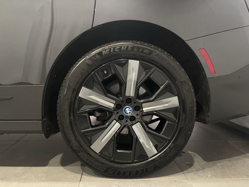 Certified 2024 BMW iX xDrive50 AWD/4WD image 8