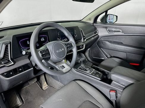 Certified 2023 Kia Sportage LX AWD/4WD image 9