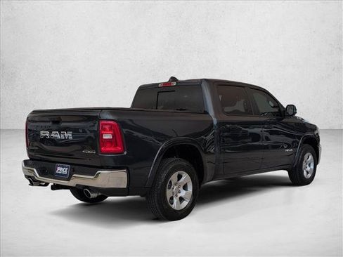 Used 2025 RAM 1500 Big Horn AWD/4WD image 5