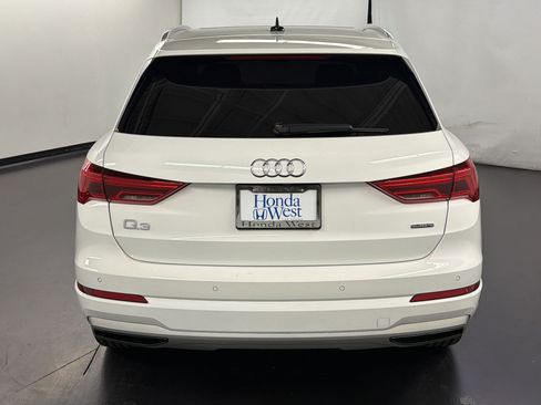 Used 2022 Audi Q3 2.0T Premium AWD/4WD image 10