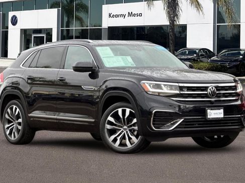 Used 2020 Volkswagen Atlas Cross Sport SEL Premium R-Line image 2