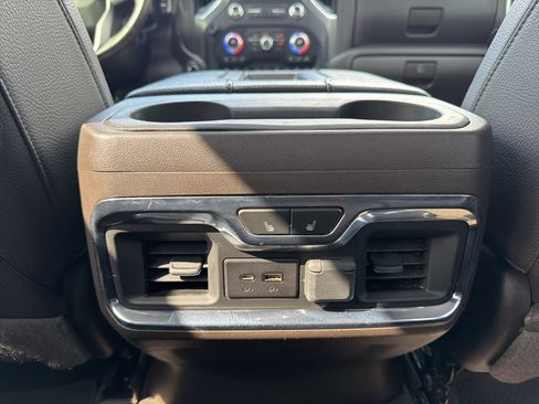 Used 2021 GMC Sierra 1500 Denali w/ Denali Ultimate Package AWD/4WD image 18