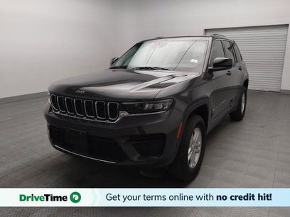 Used 2023 Jeep Grand Cherokee Laredo