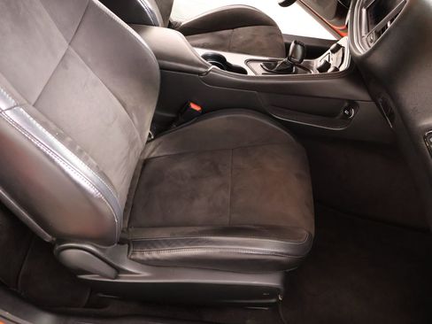 Used 2018 Dodge Challenger SXT Plus RWD image 13