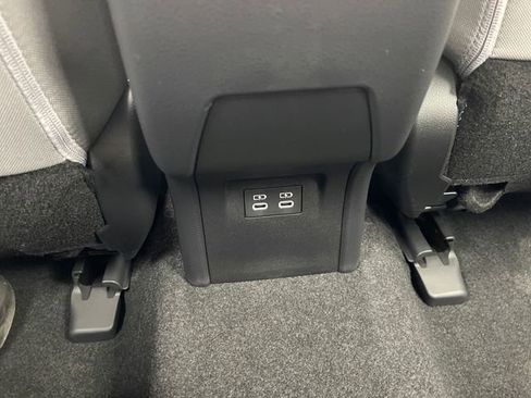 New 2026 Toyota Prius LE FWD image 24