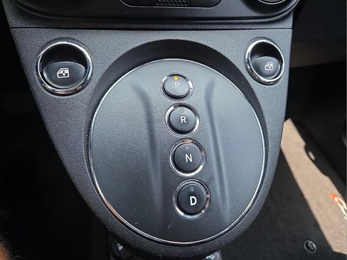 Used 2019 FIAT 500 e FWD image 23