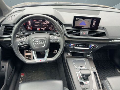 Used 2020 Audi SQ5 Premium Plus w/ Premium Plus Package image 27