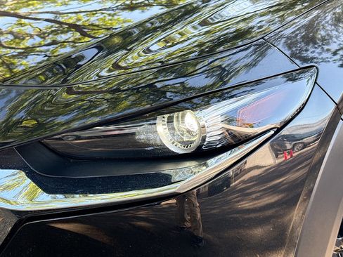 Used 2024 MAZDA CX-30 AWD 2.5 S w/ Select Sport Pkg image 9