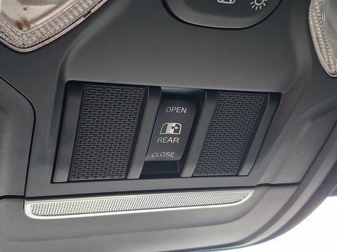 Used 2019 RAM 1500 Big Horn AWD/4WD image 27