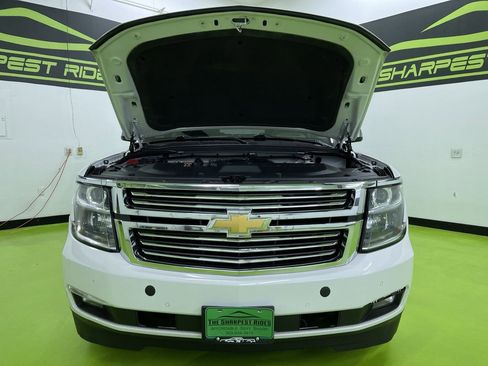 Used 2016 Chevrolet Suburban LTZ image 4