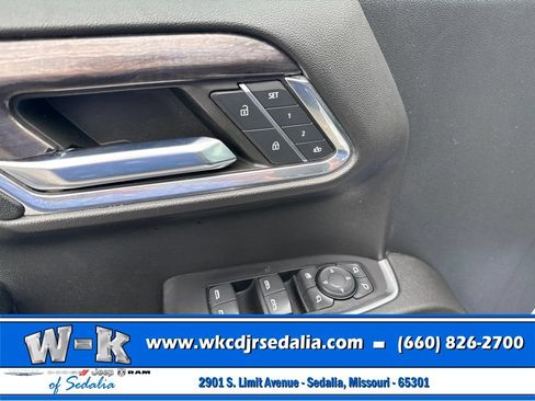 Used 2023 Chevrolet Silverado 1500 LTZ AWD/4WD image 21