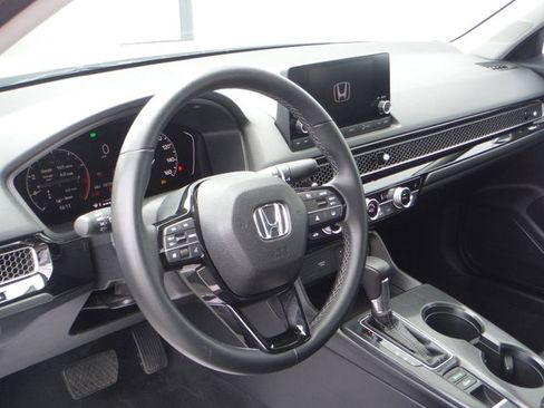 Used 2023 Honda Civic EX image 12