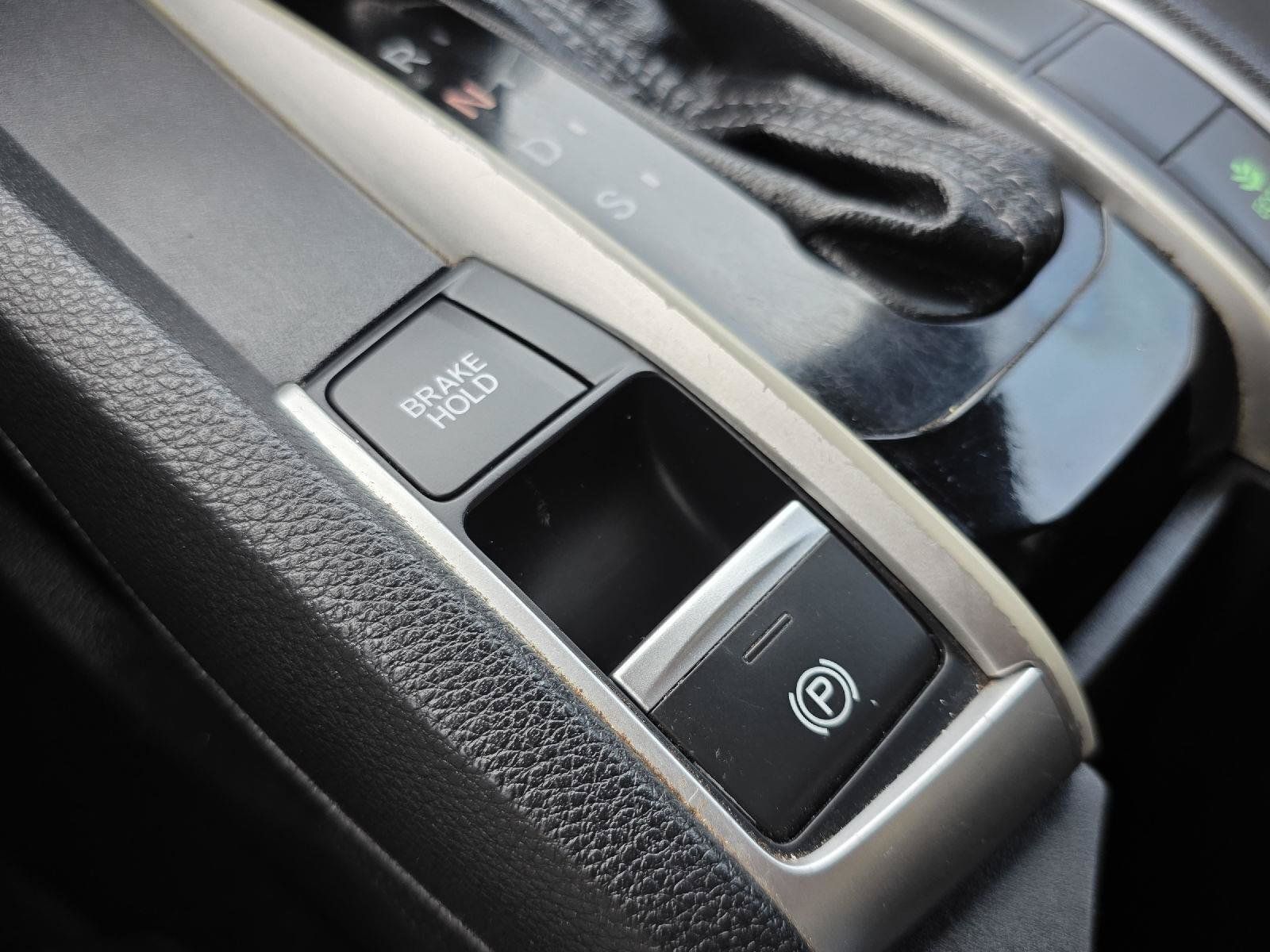 Used 2019 Honda Civic Sport image 17