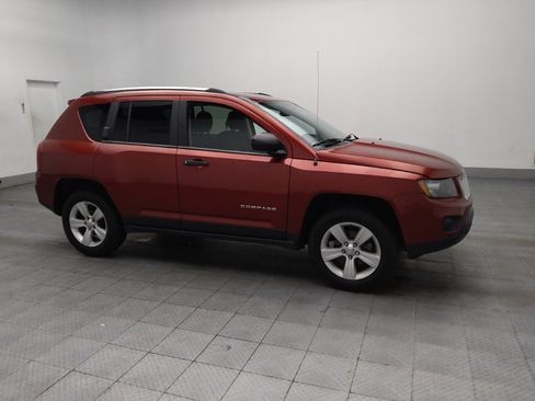 Used 2014 Jeep Compass Sport image 11