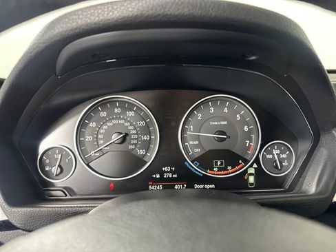 Used 2018 BMW 330i Gran Turismo xDrive 330 Gran Turismo i xDrive image 17