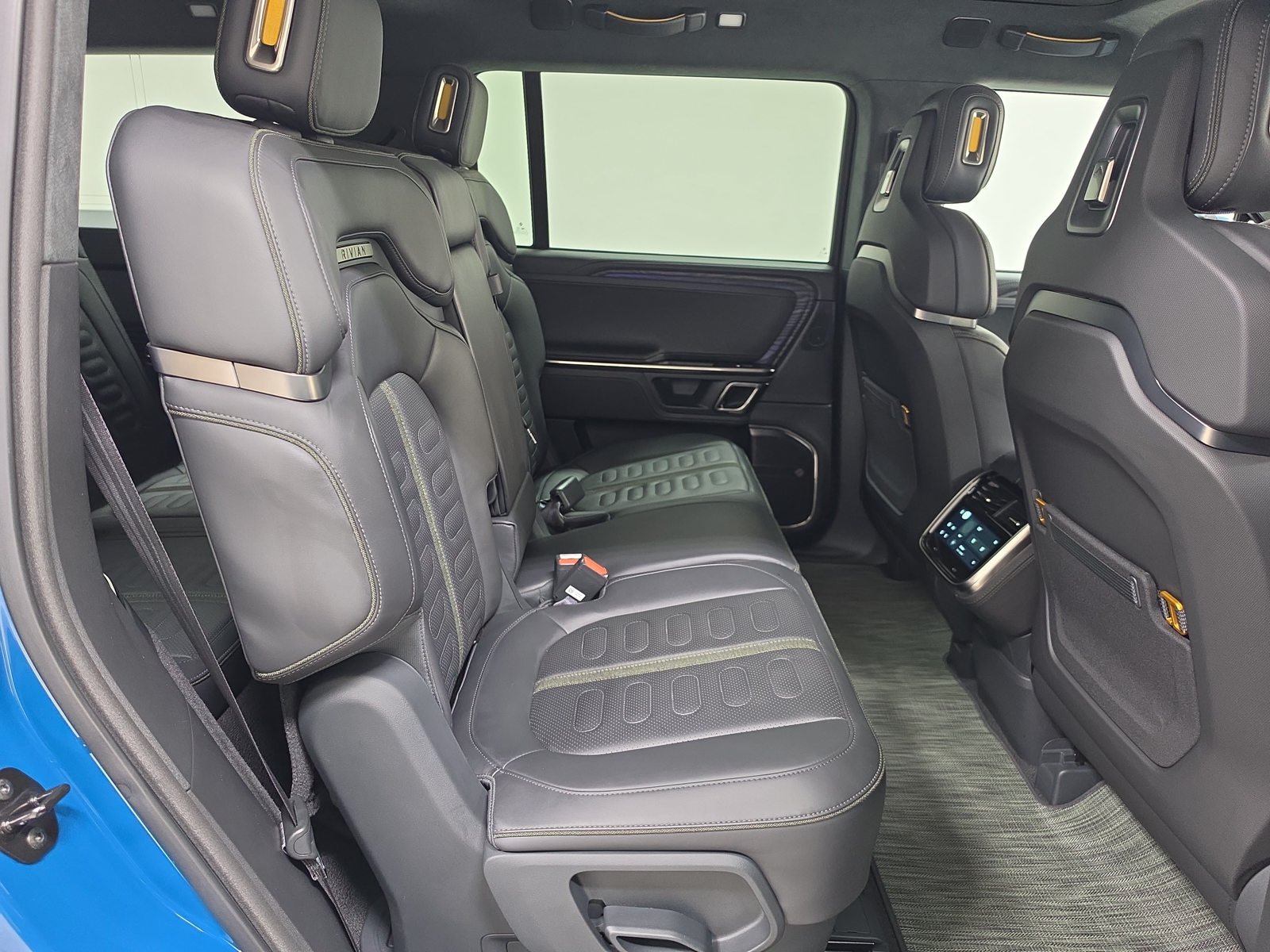 Used 2023 Rivian R1S Adventure Quad AWD/4WD image 23