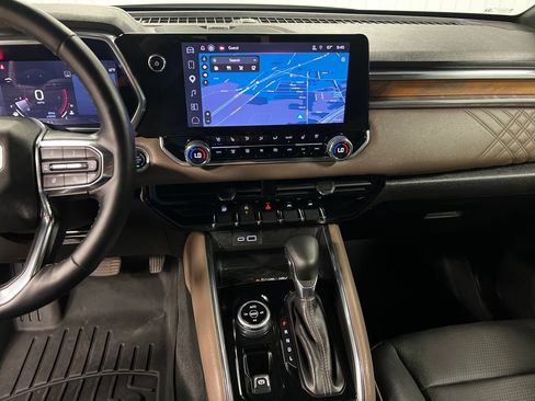 Certified 2024 GMC Canyon Denali AWD/4WD image 22