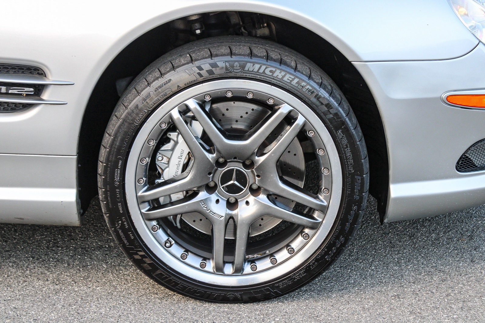 Used 2004 Mercedes-Benz SL 600 image 11