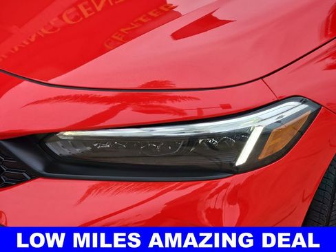 Used 2025 Honda Civic Sport image 31