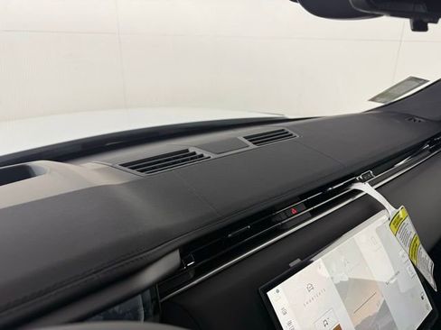 New 2026 Land Rover Range Rover Sport Dynamic SE image 30