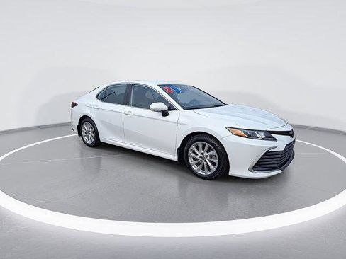 Certified 2023 Toyota Camry LE FWD image 3