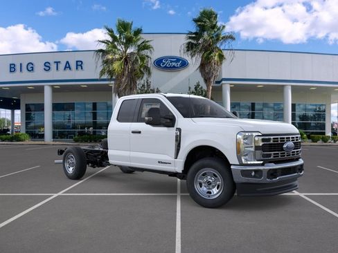 New 2026 Ford F350 XL AWD/4WD image 8