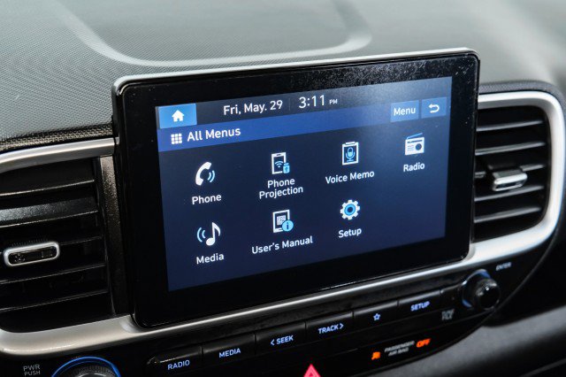 Used 2024 Hyundai Venue SEL FWD image 27