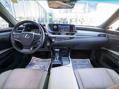 Used 2021 Lexus ES 350 Luxury w/ Accessory Package image 14