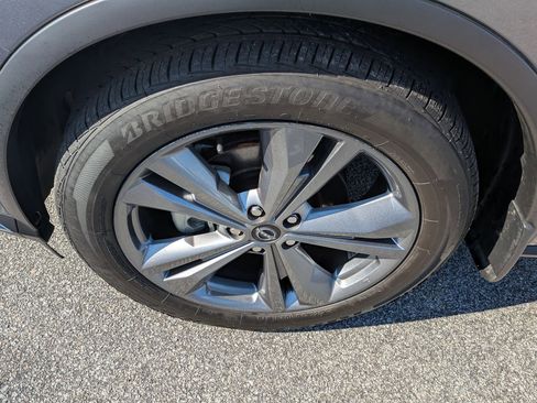 Certified 2024 Nissan Murano Platinum w/ Cargo Package image 10