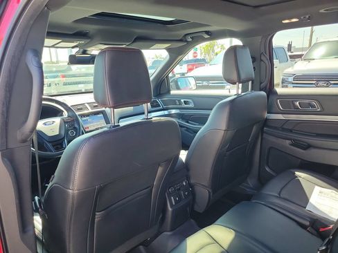 Used 2019 Ford Explorer Sport w/ Equipment Group 401A AWD/4WD image 12