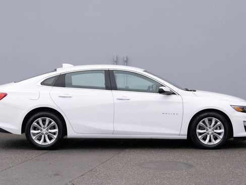 Used 2024 Chevrolet Malibu LT w/ LPO, Floor Liner Package FWD image 26