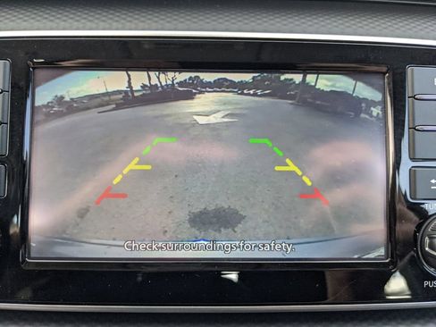 Certified 2025 Nissan Kicks Play S FWD image 31