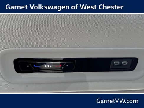 New 2025 Volkswagen ID. Buzz 1st Edition AWD/4WD image 39