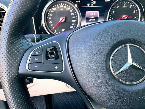 Used 2018 Mercedes-Benz E 300 image 23