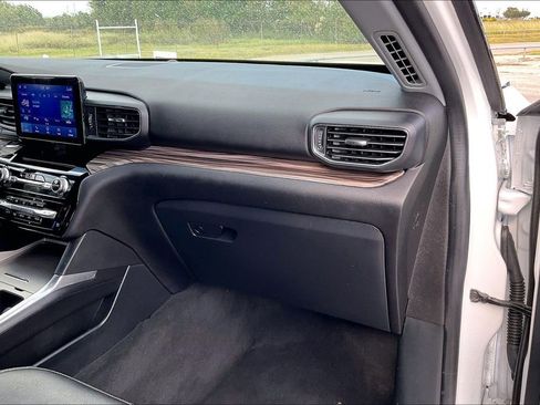 Certified 2022 Ford Explorer Limited image 23