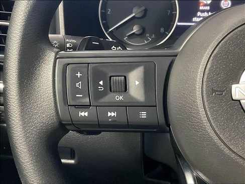 Certified 2024 Nissan Rogue S AWD/4WD image 22