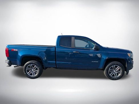 Used 2019 Chevrolet Colorado W/T RWD image 2