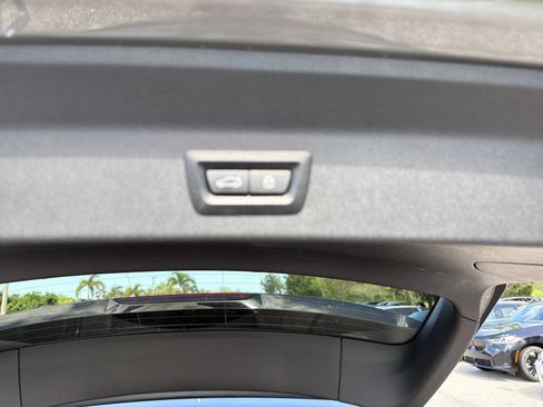 Used 2024 BMW X3 sDrive30i w/ Convenience Package RWD image 12