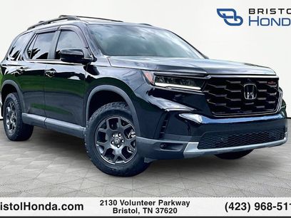 Certified 2025 Honda Pilot TrailSport