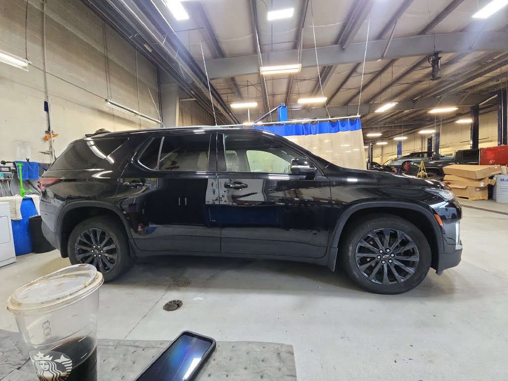 Certified 2023 Chevrolet Traverse RS AWD/4WD image 2