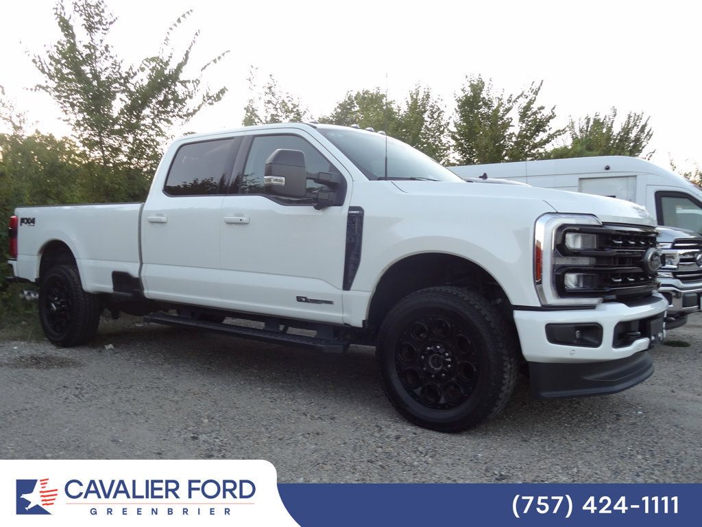 Used 2024 Ford F350 Lariat w/ Lariat Ultimate Package AWD/4WD image 2