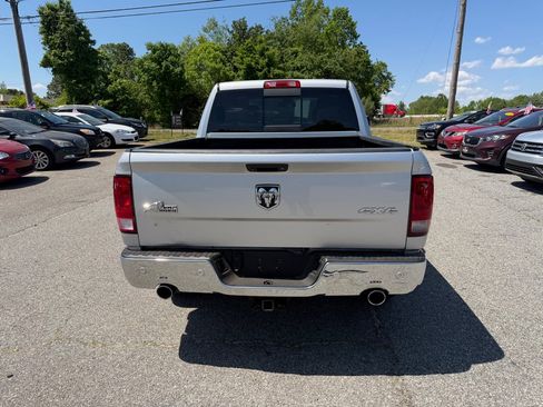 Used 2016 RAM 1500 Big Horn AWD/4WD image 4