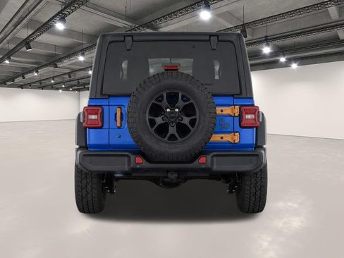 Used 2021 Jeep Wrangler Unlimited Sport AWD/4WD image 7