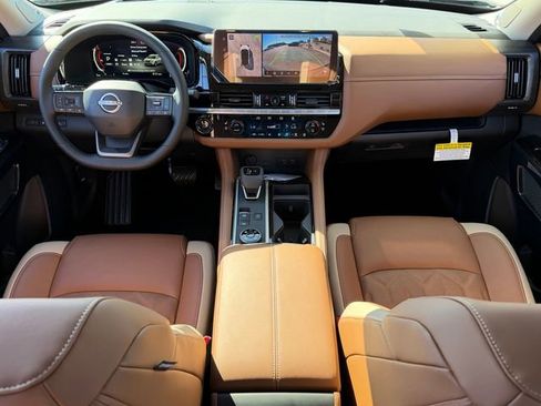 New 2026 Nissan Pathfinder Platinum w/ Cargo Package AWD/4WD image 23